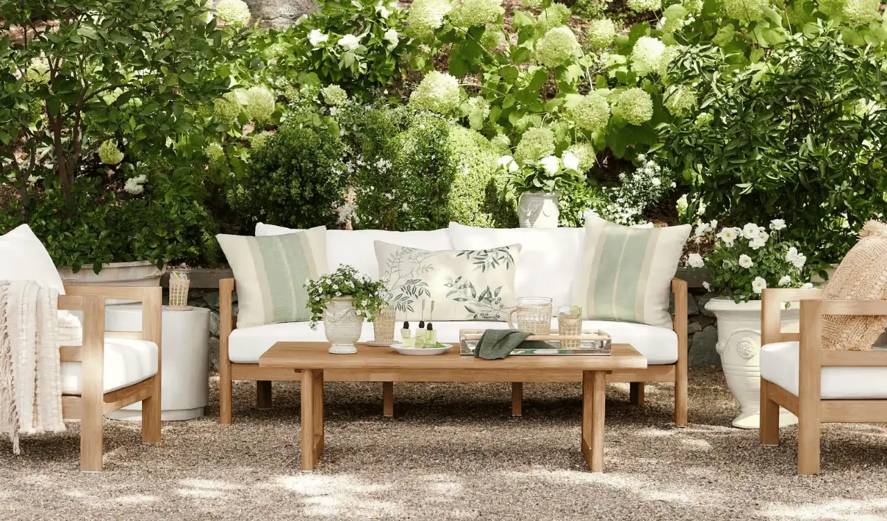 The Best Outdoor Sofas That Make Your Patio Feel Like a Resort